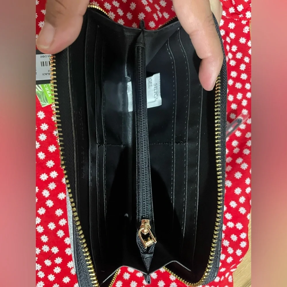 Badgley Mischka Braid Quilting Long Wallet Clutch Bag Metallic Black